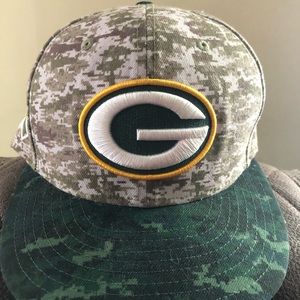 Green Bay Packers salute to service hat very rare